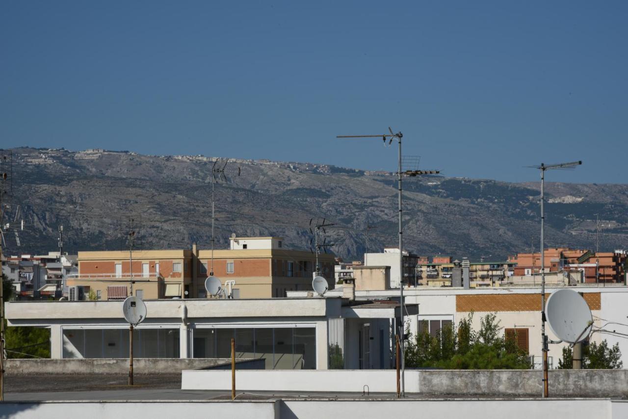 Villa Mamitas - Terrazza Panoramica - Box Privato - Servizio Spiaggia Siponto Dış mekan fotoğraf